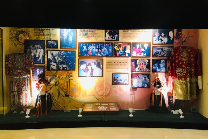 Beijing Opera Ticket - Who this Beijing Opera ticket fits best