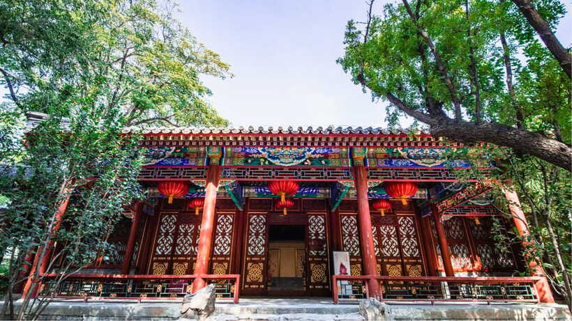 Beijing: Prince Kung's Palace Museum Ticket—Must-See Spot - The Garden Route: Pavilions, Rockeries, and Feng Shui Water Features