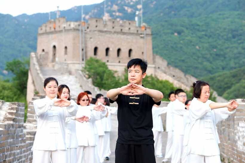 Beijing Private Tai Chi Class - Standing meditation and push hands: why those parts are worth your time
