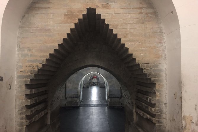Beijing Private Tour: National Museum of China, Sacred Road and Ming Tombs - Logistics that make or break the experience