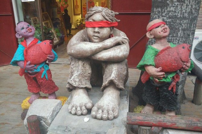 Beijing Private Tour to Mutianyu Great Wall and 798 Art District - 798 Art District (Dàshānzi): factories turned contemporary culture