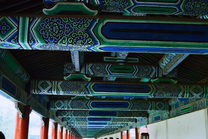 Beijing Private Tour to Temple of Heaven, Panda House and Summer Palace - Dragon Boat Option and the Seventeen-Arch Bridge Choice