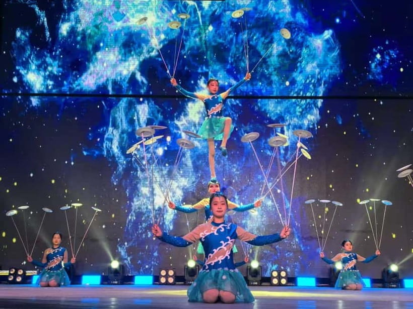Beijing: Qinle Palace Acrobatics Show Ticket - The 1-hour show: what you’ll actually see