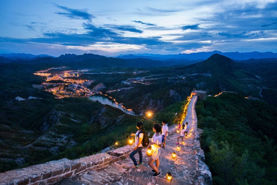 Beijing: Simatai Great Wall & Gubei Water Town Private Tour - Two tour styles for two different travel moods