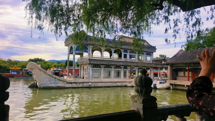 Beijing: Summer Palace Highlight Walking Tour - Four Great Regions: how the guide turns geometry into meaning