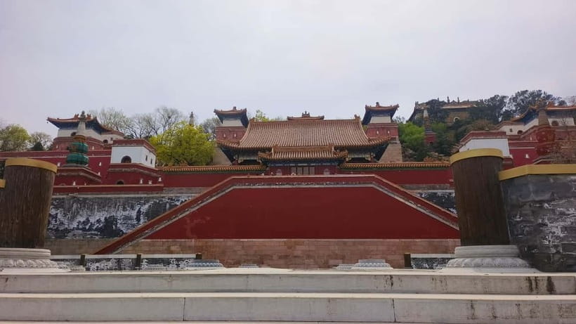 Beijing: Summer Palace Highlight Walking Tour - Pace, group size, and what to expect from your guide