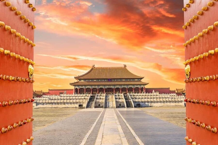 Beijing: Tianmen Square, Forbidden City Group Walking Tour - The Forbidden City Route: From Meridian Gate to Imperial Key Rooms