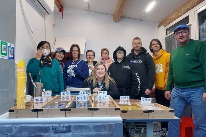 Beijing Walking Food Culture Tour in Hutong and Hidden Places - Yandai Xiejie: Hutong Names, Post Office Stories, and Snack-Making