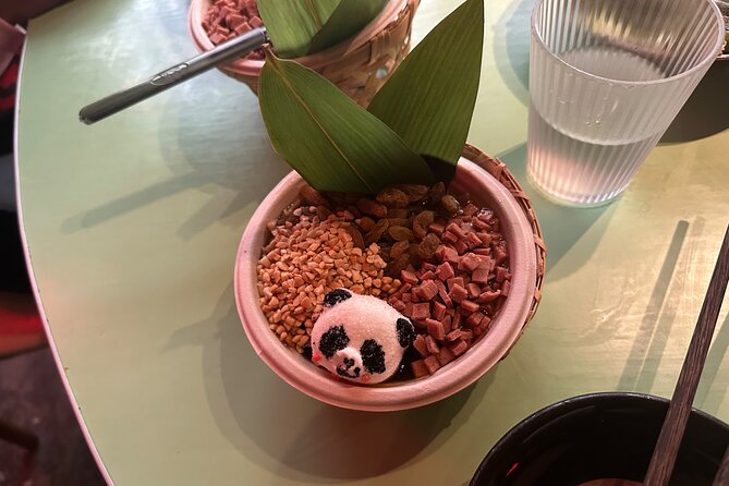 Beijing Walking Food Tour with a Local Friend - Dongsi Hutongs: The Alleyway Setting That Shapes the Meal