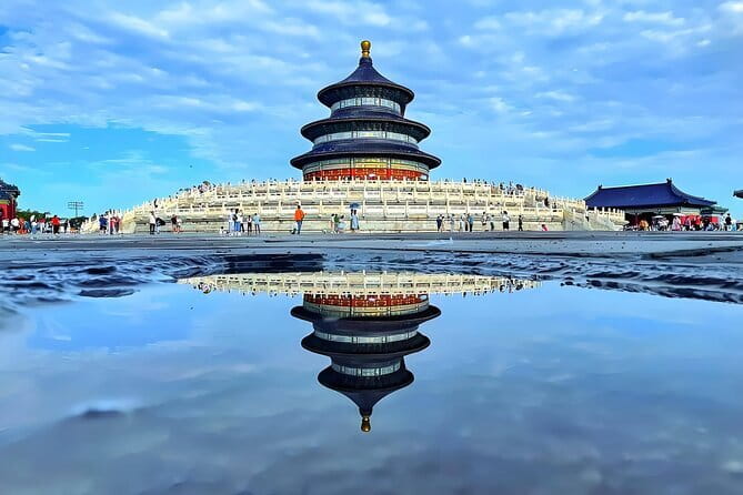 BusDa-Private Day Tours: Forbidden City & Mutianyu Great Wall - Guide quality: English help that makes the day click