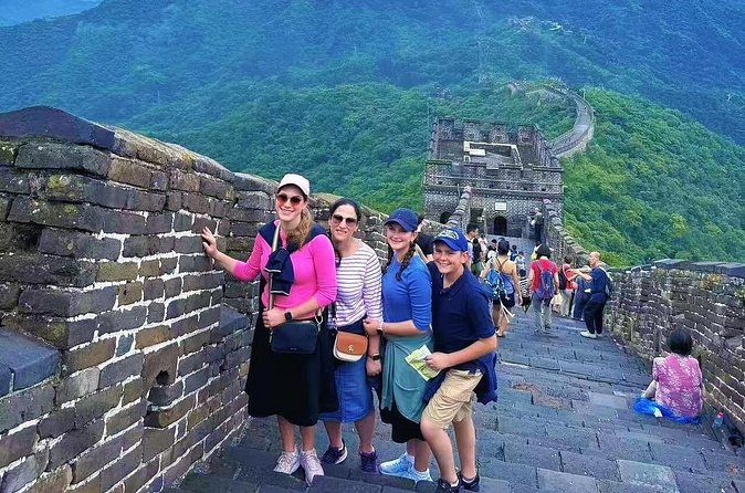 BusDa-Private Mutianyu Great Wall Trip with English Guide - The value question: is $23 really good here?