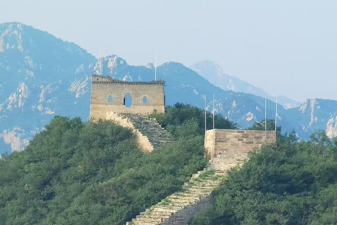 Camping Adventures on the Historic Great Wall of China - Practical tips: packing for the hike and cold early light