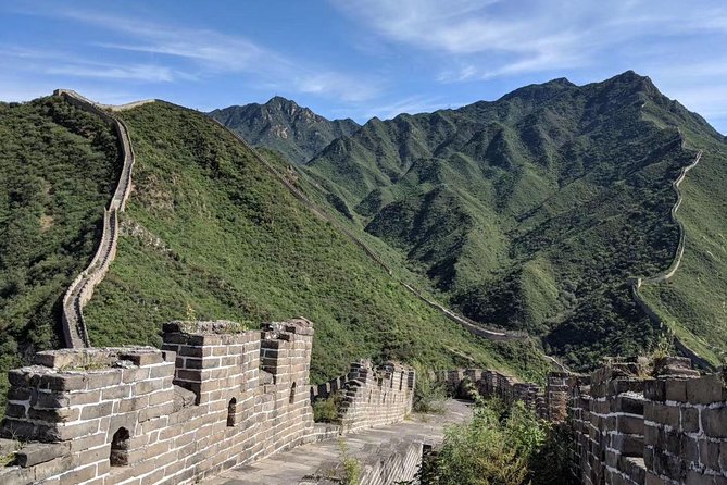 Capital Airport Layover to Mutianyu Great Wall with English Speaking Driver - Why Mutianyu Is a Smart Layover Choice