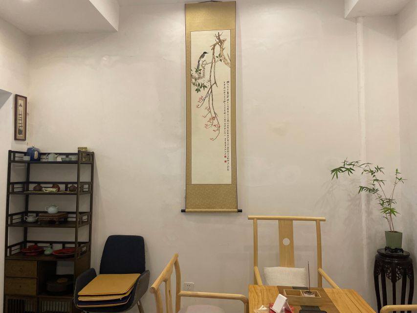 Chinese Tea ceremony in Beijing Hutong courtyard - Getting there: pickup, timing, and what to do before you start