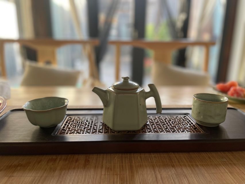 Chinese Tea ceremony in Beijing Hutong courtyard - Where you’ll be: Hutong courtyard, steps from the Forbidden City