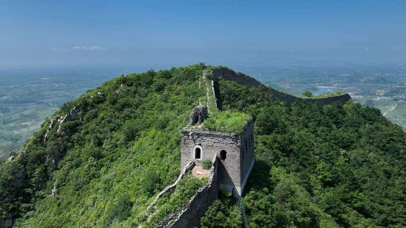 Daily Badaling Great Wall Coach Tour(With Options) - Coach time and English vs Chinese guide briefings