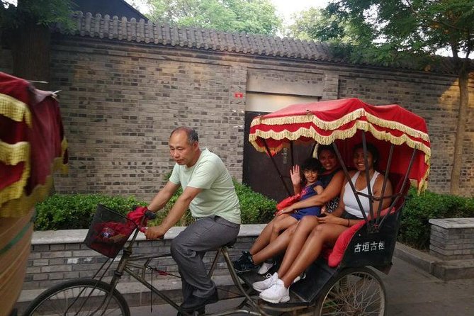 Forbidden City & Old Beijing Hutong Private Layover Guided Tour - Tiananmen Square first: a fast orientation before the Palace Museum