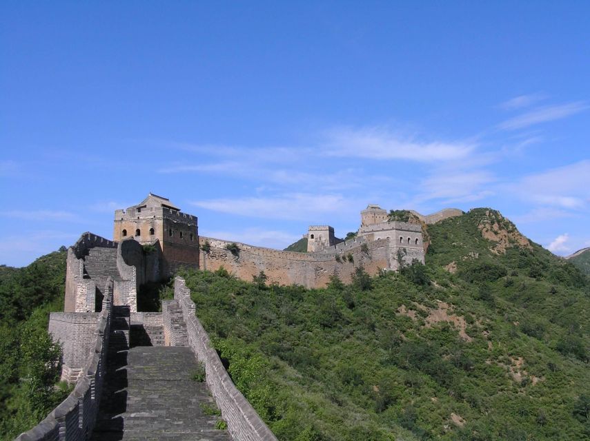 From Beijing: Badaling Great Wall Bus Group Tour - What the bus trip solves (and what it can’t)