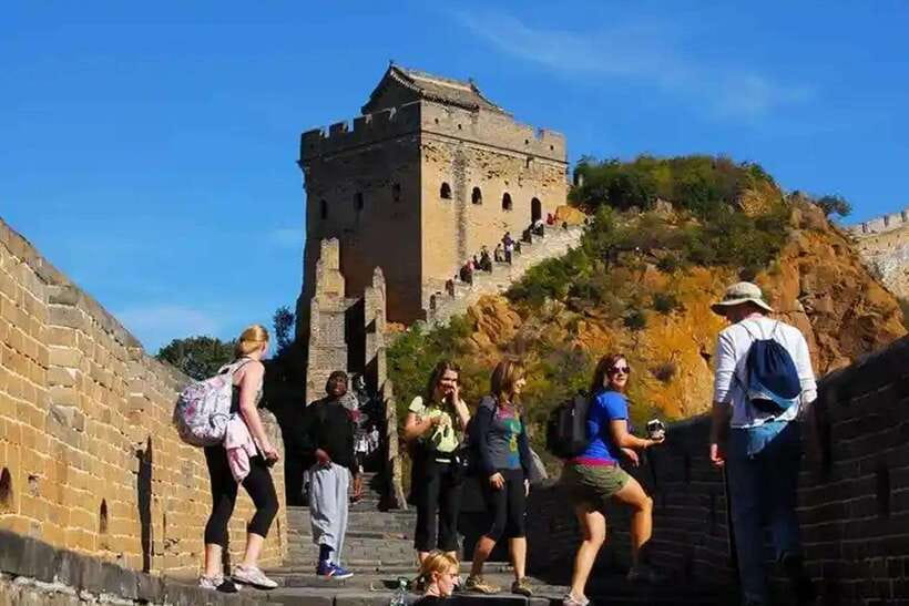 From Beijing: JinShanLing Great Wall Bus Tour with Ticket - Optional cable car: when it’s worth paying extra