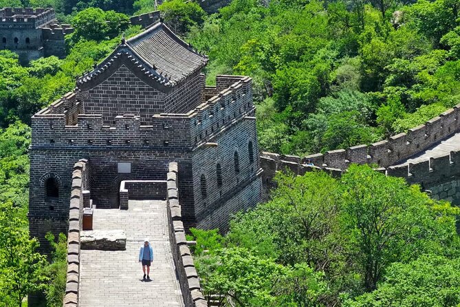 Great Wall Day Tour with Yoyo - Mutianyu Great Wall: fewer crowds, chairlift access, real time to explore