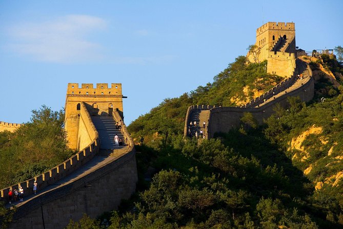 Great Wall of China at Badaling and Ming Tombs Day Tour from Beijing - Ming Tombs at Changling: Why This Burial Site Feels Different