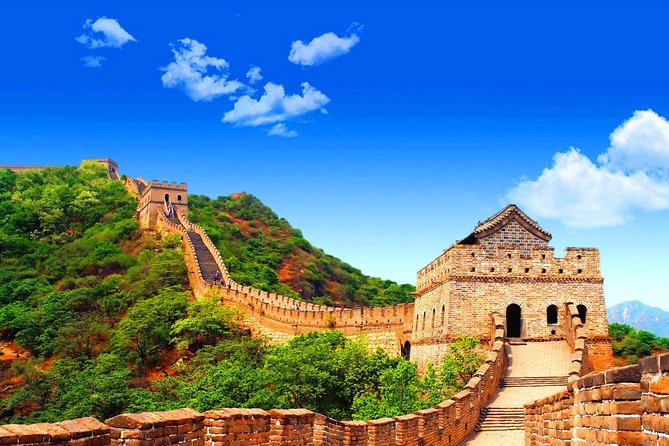 Great Wall of China at Badaling and Ming Tombs Day Tour from Beijing - Guide Quality: Why Names Like Jenny, Lisa, and Michael Matter