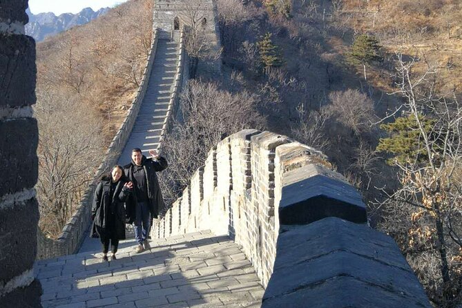 Great Wall With Beijing Capital Airport/Hotel Round-Way Transfer - The Drive to Mutianyu: One Hour to Switch Gears