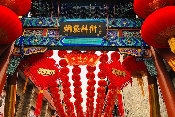 Half-Day Private Beijing Hutong Walking Tour with Dim Sum - Private guide power: stories you can see in the lanes