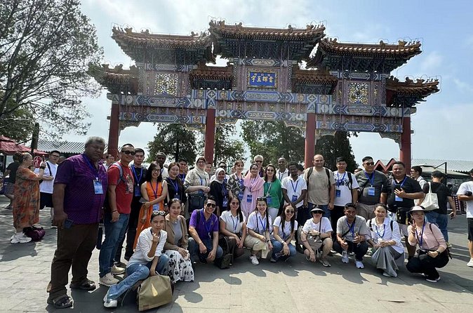 Half Day Tour of Beijing's Summer Palace with Guide and Driver - Comfort Matters: Clean Car, Bottled Water, and a Guide Who Adjusts