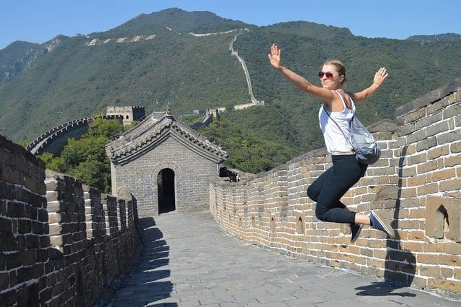 Jiankou Great Wall private guided day tour in English - Driving back to Beijing: arriving around 6:00 pm