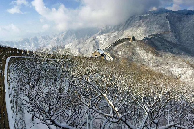 Layover Private Tour to Mutianyu Great Wall from Capital Airport ( PEK) - Walking the Battlements: What Your Wall Time Feels Like