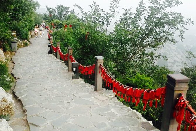 Lock Your Love on Simatai Great Wall with Gubei Water Town Visit and Cable Car Ride - The cable car plan: ferry first, then summit views