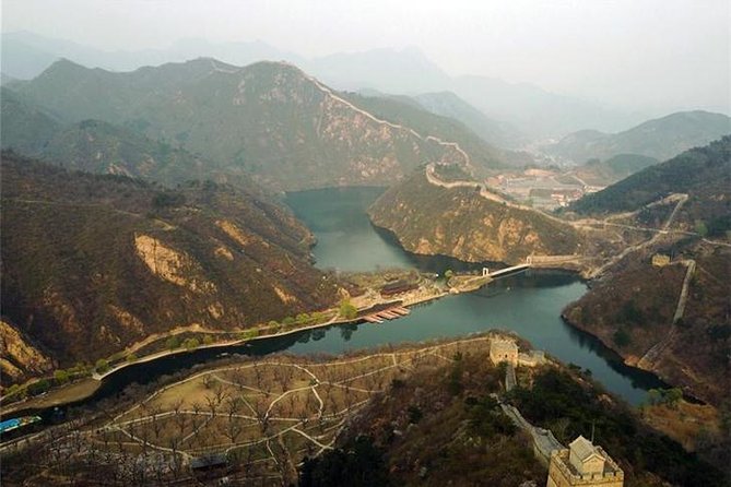 Ming Tombs Sacred Way & Underground Palace & Water Wall P Tour - How much hiking is this, and what should you wear?