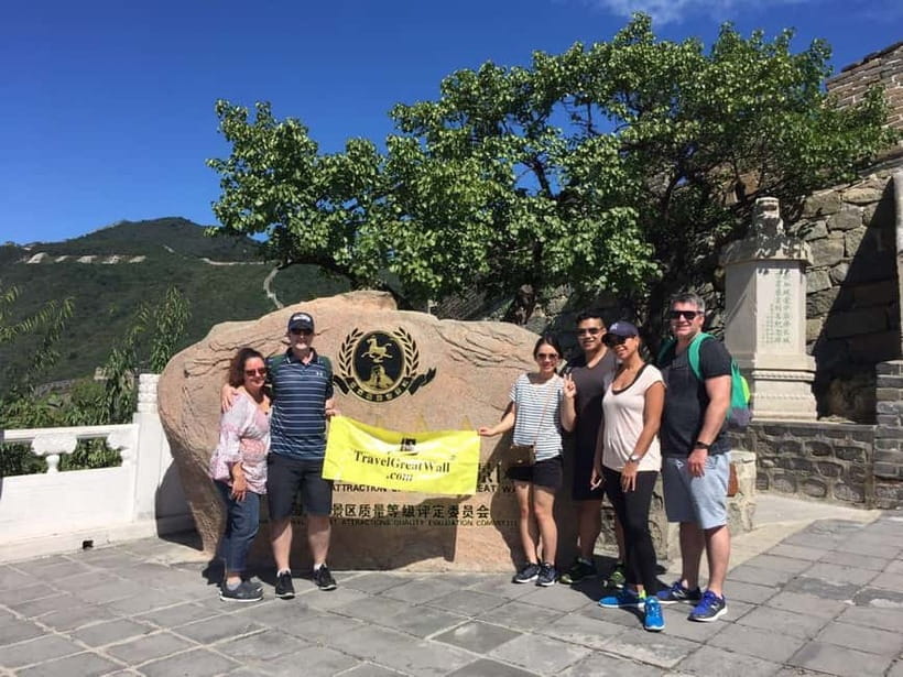 Mutianyu Great Wall and Summer Palace Small-Group Tour - Lunch at the right time: more than just “food included”
