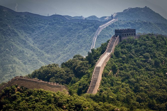 Mutianyu Great Wall Private Tour, VIP Fast Pass - Your 4 Hours on the Wall: Climbing Path, Cable Car, and Toboggan Choices