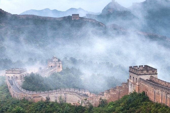 Mutianyu Great Wall Tour, VIP Fast Pass Skip Shuttle Bus Queue - A likely add-on: jade factory stop and how to shop smart