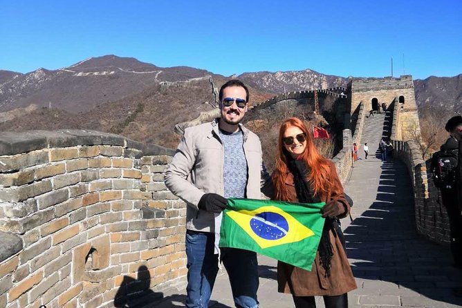 Mutianyu Unlocked: Private Spanish-Guided Great Wall Adventure - The real win: a Spanish guide that makes Mutianyu feel easy