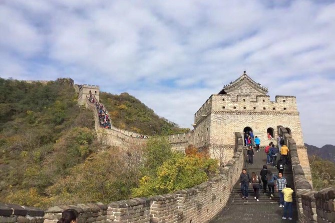 Mutianyu Wall Cable Car/Toboggan Ticket+Transfer&Guide Option - Guided option: English explanations and real support at the ticket machine