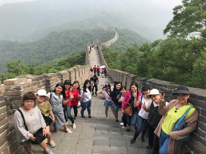 Mutianyu Wall, Summer Palace & Old Summer Palace Day Tour - Guides: what English interpretation adds (and where it helps most)