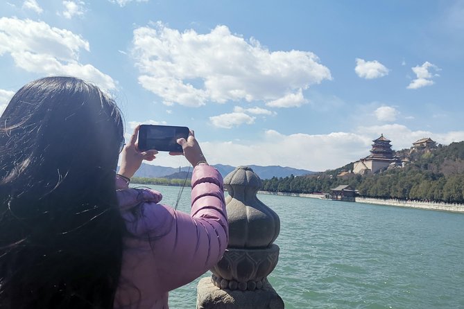 Panda House, Temple of Heaven, Lama Temple, Summer Palace & Lunch - Summer Palace in 2 hours: the imperial garden without the overwhelm
