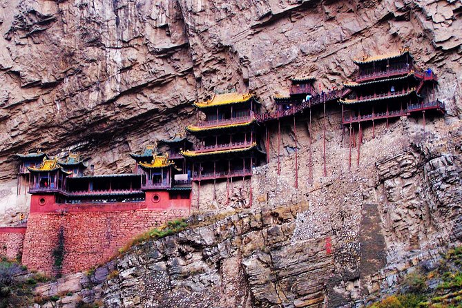 Private 2-Day Datong from Beijing with Yungang Grottoes - Lunch in Datong: local noodles and a vegetarian backup