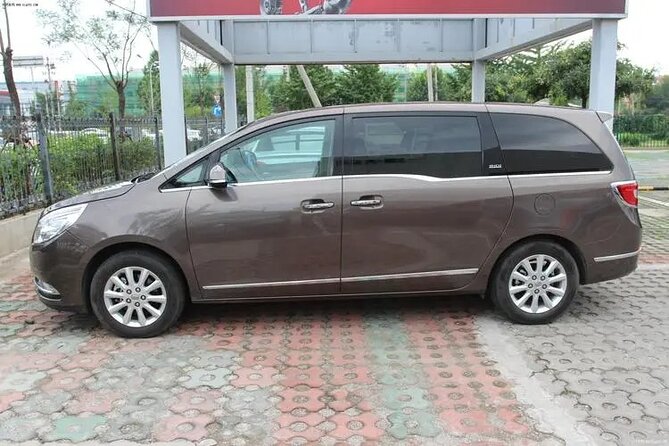 Private Arrival Transfer from Beijing Airport to Hotel - The ride plan: luggage help, vehicle size, and comfort