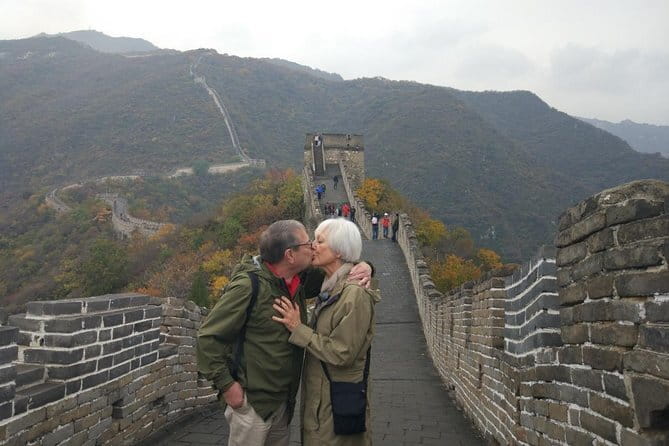 Private Badaling Great Wall Night Tour with English Driver - Walking the Lit Ramparts at Badaling: What You’ll Actually Do