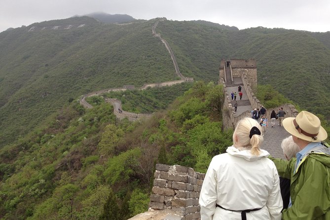 Private Beijing Layover Tour: Mutianyu Great Wall and Forbidden City with Cable Car and Meal - Mutianyu Great Wall: the best use of limited layover time