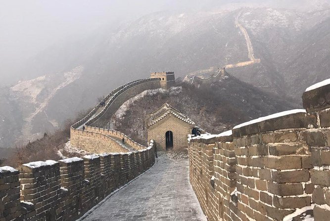 Private Beijing Layover Tour: Mutianyu Great Wall+Forbidden City - Optional guide: when it’s worth the upgrade