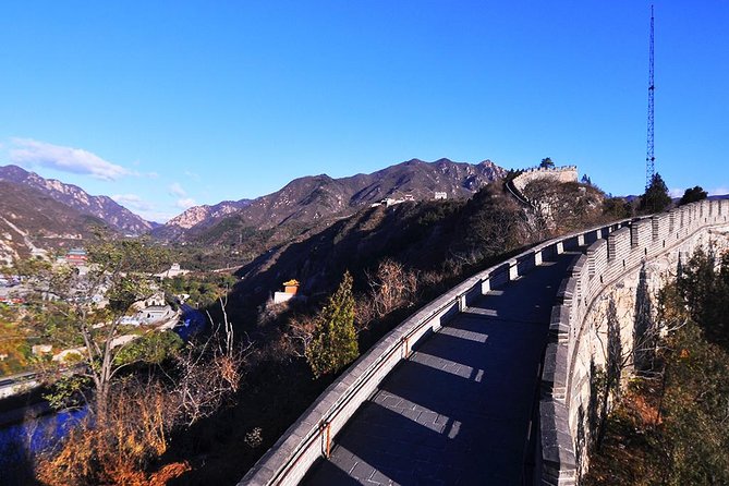 Private Day Tour of Juyongguan Great Wall and Sacred Way from Beijing - Sacred Way Dongbeikou: 12 humans, 24 animals, and myth at the tomb approach