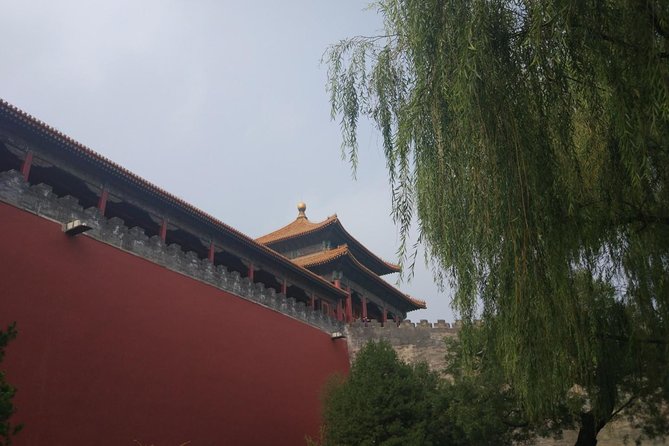 Private Day Tour to Tiananmen Square, Forbidden City and Hutong by Public Transportation - The Morning Ride: Hotel Pickup Plus Public Transit You Can Actually Use