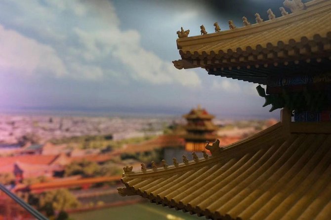 Private Day Trip of Forbidden City, Temple of Heaven and Summer Palace - Getting Through Tiananmen Square Before the Day Gets Loud