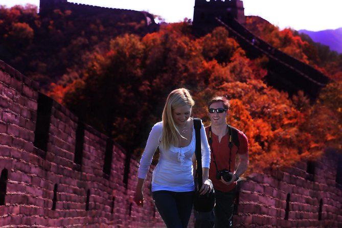 Private Day Trip: Outdoor Hot Spring Experience and Mutianyu Great Wall - Timing and transport: what an 8 to 9 hour day feels like