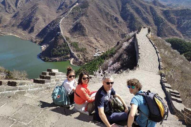 Private Day Trip to Huanghuacheng Great Wall with Meal - Getting onto the wall: what you should expect on the restored and unrestored sections